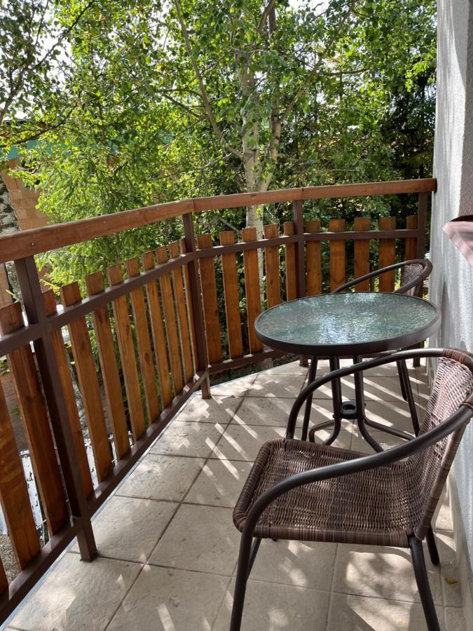 Slnecny 2-Izbovy Apartman Pod Lesom, Dolny Smokovec Vysoké Tatry Eksteriør billede